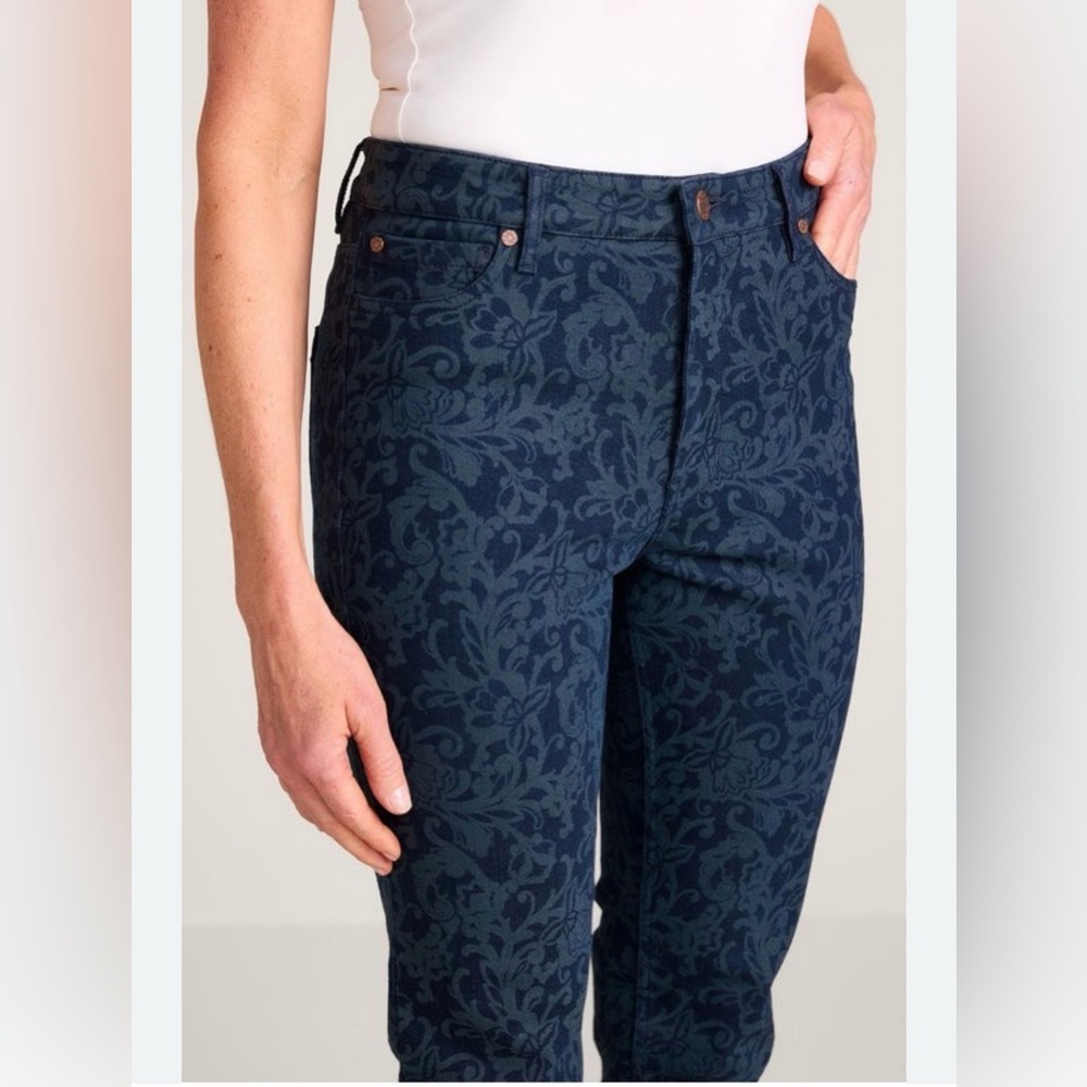Soft Surroundings Women’a Navy Blue Floral Jacquard Jeans 4P